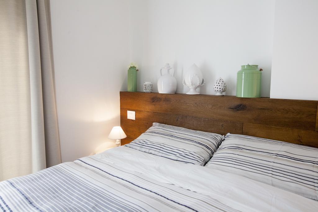 コンヴェルサーノ Porta Degli Antichi Casali Bed & Breakfast エクステリア 写真